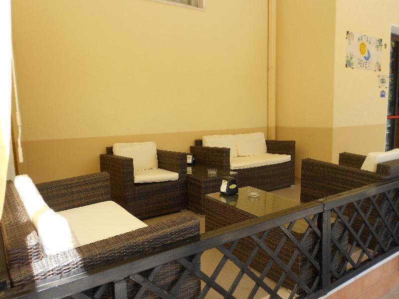 Hotel Vevey Римини Экстерьер фото